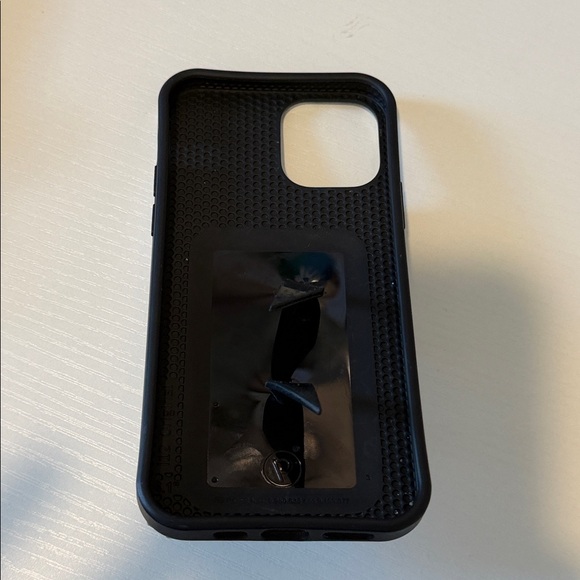 Loopy iPhone 12 case 6.1” Black White Cow Print - Picture 2 of 4